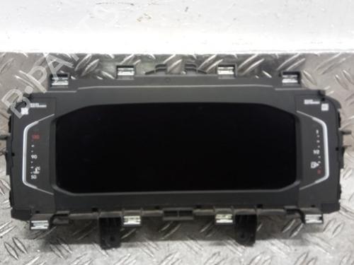 Used Display monitor VW TIGUAN (AD1, AX1) 1.5 TSI (150 hp) 26047931