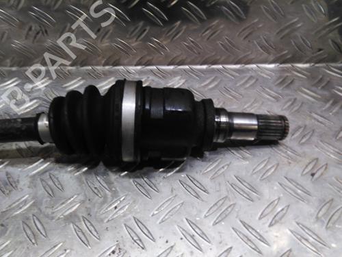 Used Right front driveshaft PEUGEOT 108 1.0 VTi (69 hp) 26188175