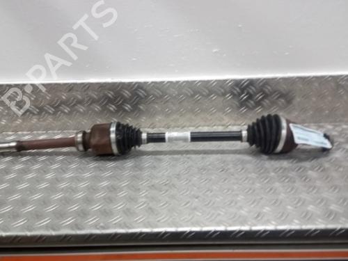 Used Right front driveshaft Right front driveshaft PEUGEOT 208 II (UB_, UP_, UW_, UJ_) 1.2 PureTech 100 (101 hp) 26045025 26045025