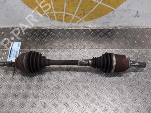 Used Left front driveshaft Left front driveshaft OPEL VIVARO B Van (X82) 1.6 CDTI (05) (120 hp) 26044138 26044138