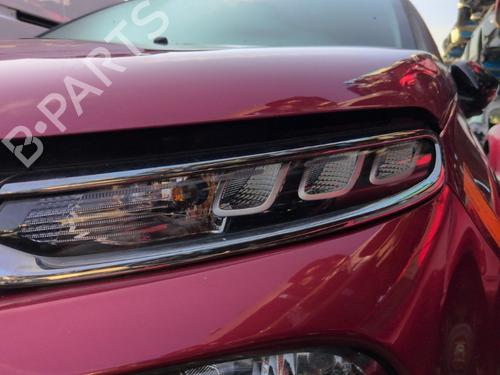 left-daytime-light-citroen-c3-iii-sx-2016-33286545 main image