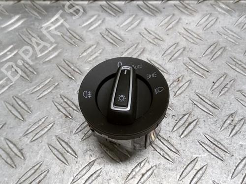 Used Headlight switch Headlight switch VW GOLF VII (5G1, BQ1, BE1, BE2) e-Golf (136 hp) 30550032 30550032