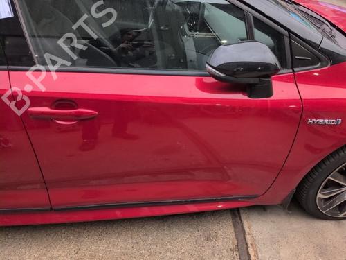 Used Right front door Right front door TOYOTA COROLLA Hatchback (_E21_, _EA1_, _EH1_) 1.8 Hybrid (ZWE211, ZWE219) (122 hp) 40450719 40450719