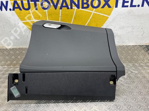 Used Glove box AUDI E-TRON (GEN) 55 quattro (408 hp) 26044416