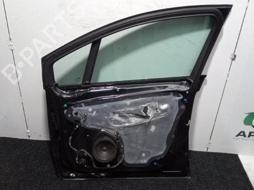 Right front door OPEL MERIVA B MPV (S10) 1.4 (75) | BP26508004C3 