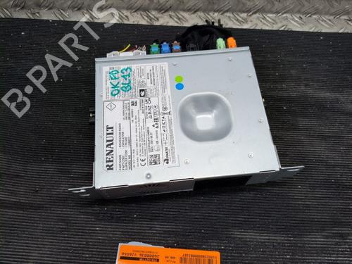 Módulo eletrónico RENAULT MEGANE E-TECH SUV EV60 (BNJ1) (218 hp) 33018416