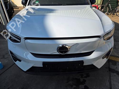Used Full front VOLVO C40 (539) Recharge (252 hp) 29539765
