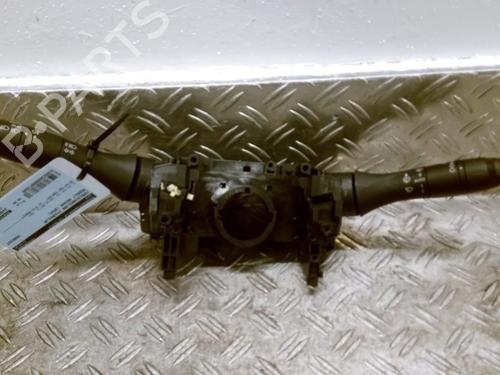 steering-column-stalk-renault-arkana-i-lcm_-ldn_-2019-26045504 main image