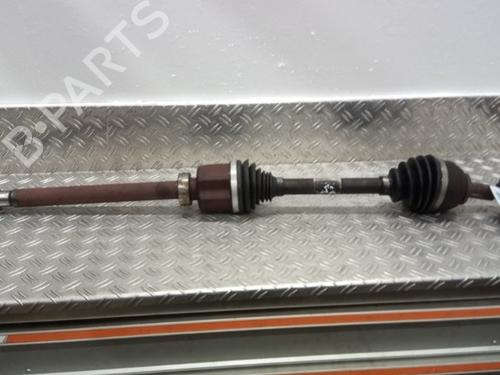 Used Right front driveshaft Right front driveshaft RENAULT TRAFIC III Van (FG_) 2.0 dCi 120 (FGMN) (120 hp) 26045021 26045021