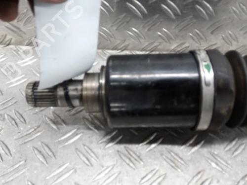 Used Left front driveshaft BMW 3 (G20, G80, G28) 330 i xDrive (245 hp) 27261044