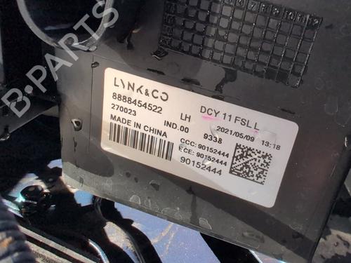 Full front LYNK & CO 01 PHEV | BP33844778S1  - Image 8