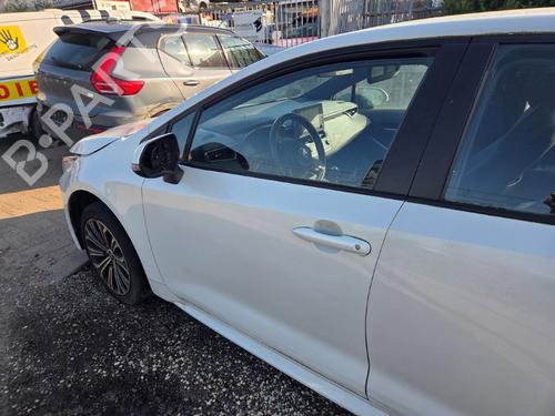 Used Left front door Left front door TOYOTA COROLLA Hatchback (_E21_, _EA1_, _EH1_) 1.2 (NRE210) (116 hp) 33717481 33717481