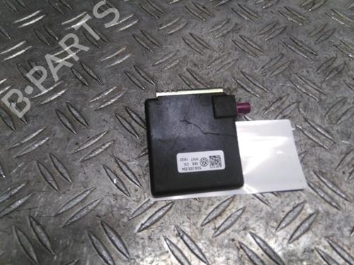 Used Antenna/Base Antenna/Base VW POLO VI (AW1, BZ1, AE1) 1.0 TSI (95 hp) 26043553 26043553