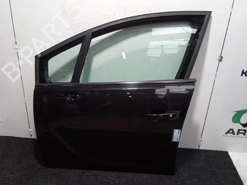 Used Left front door OPEL MERIVA B MPV (S10) 1.4 (75) (140 hp) 26317372