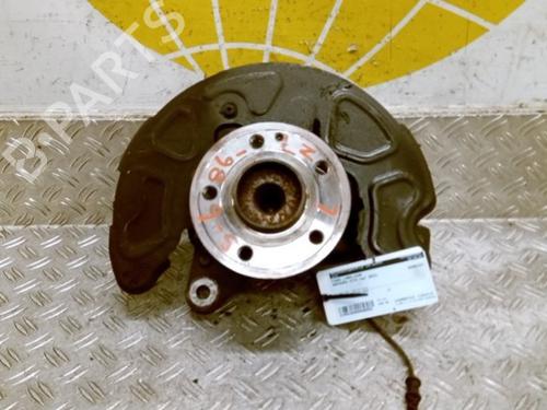 Used Left front steering knuckle MERCEDES-BENZ VITO Van (W447) 116 CDI (447.601, 447.603, 447.605) (163 hp) 26044901