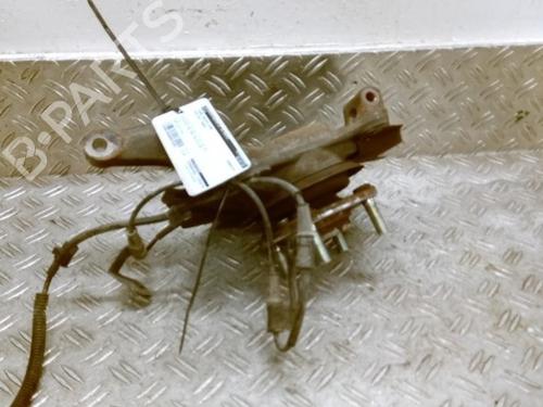 right-front-steering-knuckle-kia-rio-iv-yb-sc-fb-2017-27312012 main image