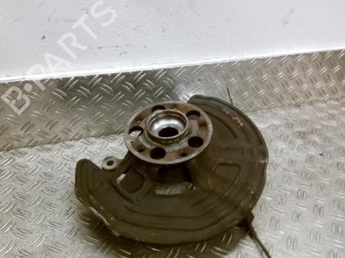 Used Left front steering knuckle Left front steering knuckle MERCEDES-BENZ A-CLASS (W176) A 200 (176.043) (156 hp) 26047334 26047334