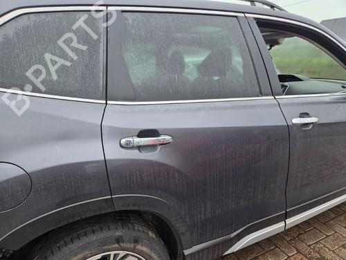 Used Right rear door SUBARU FORESTER (SK_) 2.0 e-Boxer Hybrid AWD (SKE) (150 hp) 30706913