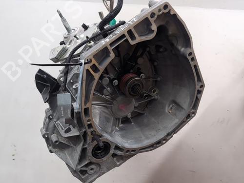 Gearkasse RENAULT CAPTUR I (J5_, H5_) 1.2 TCe 120 (118 hp) 31627334