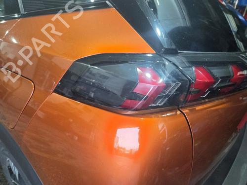 Used Left taillight Left taillight PEUGEOT 2008 II (UD_, US_, UY_, UJ_, UR_, UC_) 1.2 PureTech 130 (USHNS, URHNS) (130 hp) 32404344 32404344