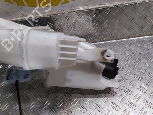 Windscreen washer tank PEUGEOT 108 1.0 VTi 72 | BP26042182C113