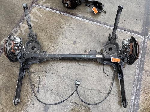 Used Rear axle Rear axle RENAULT TRAFIC III Platform/Chassis (EG_) E-Tech Electric (EGJA) (122 hp) 33286433 33286433
