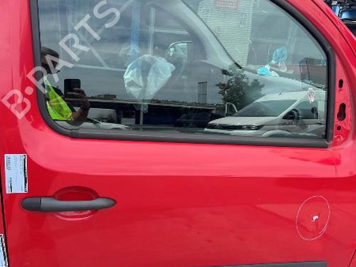 Used Right front door MERCEDES-BENZ CITAN Box Body/MPV (W415) 108 CDI (415.603) (80 hp) 31627350