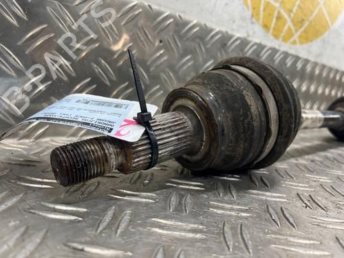 Right front driveshaft JAGUAR F-PACE (X761) 3.0 SDV6 AWD | BP26043788M39 - Image 2