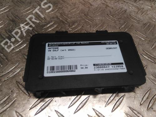 antennabase-vw-golf-viii-cd1-da1-2019-26043467 main image