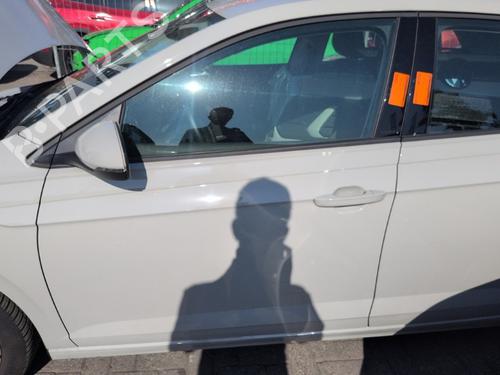 Used Left front door Left front door 38108381 38108381