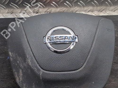 Used Driver airbag NISSAN INTERSTAR Van (X62B) dCi 165 RWD (163 hp) 30875275