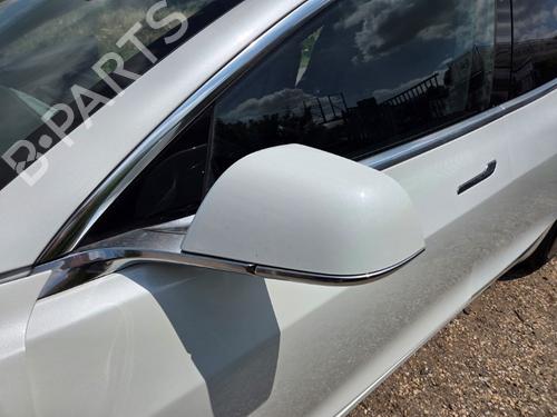 Used Left mirror TESLA MODEL 3 (5YJ3) EV (238 hp) 27590892