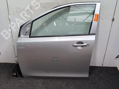 Used Left front door Left front door 37153926 37153926