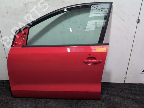 Porta frente esquerda Porta frente esquerda VW POLO V (6R1, 6C1) 1.4 TDI (75 hp) 35805442 35805442