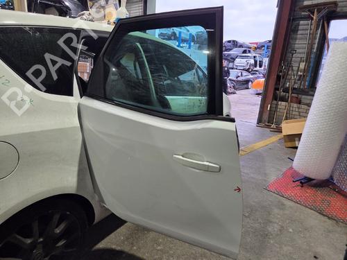 Used Right rear door OPEL MERIVA B MPV (S10) 1.4 (75) (140 hp) 30320069