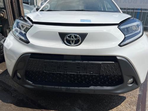 Used Full front Full front TOYOTA AYGO X (_B7_) 1.0 VVT-i (KGB70) (72 hp) 40450521 40450521
