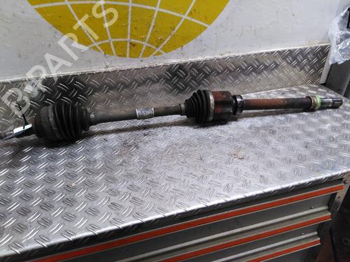 Used Right front driveshaft OPEL VIVARO B Van (X82) 1.6 CDTI (05) (125 hp) 26042801