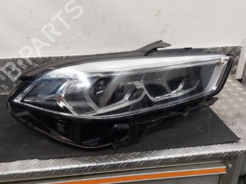 Used Right headlight Right headlight BMW 1 (F40) 118 i (136 hp) 33018642 33018642