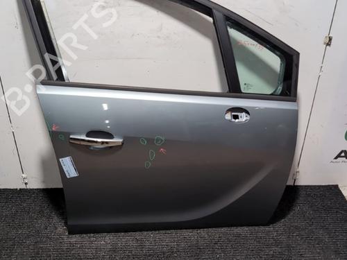 Used Right front door OPEL MERIVA B MPV (S10) 1.4 (75) (120 hp) 29539809