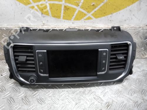 Used Display monitor TOYOTA PROACE Van (MDZ_) 2.0 D4d (MDZ3) (122 hp) 26043632