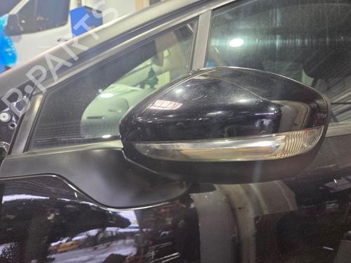 Used Left mirror CITROËN C3 III (SX) 1.2 THP 110 (SXHNPS, SXHNZT, SXHNZ6) (110 hp) 30320113