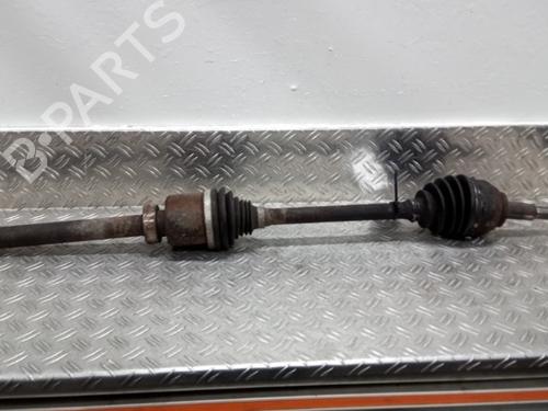 Used Right front driveshaft Right front driveshaft OPEL VIVARO B Van (X82) 1.6 CDTI (05) (125 hp) 26045305 26045305