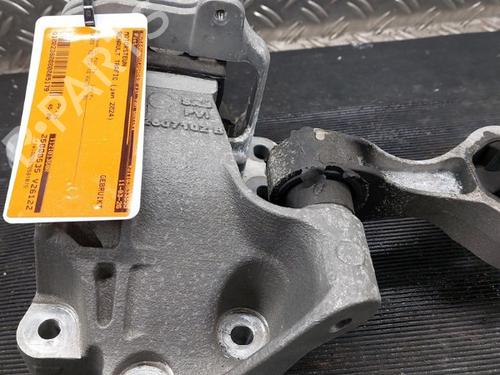 Used Engine mount Engine mount RENAULT TRAFIC III Platform/Chassis (EG_) E-Tech Electric (EGJA) (122 hp) 33286389 33286389