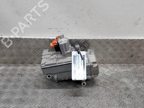 Used AC compressor RENAULT TWINGO III (BCM_, BCA_) Z.E: (BCA1) (82 hp) 27465462
