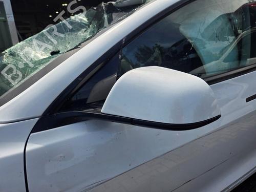 left-mirror-tesla-model-3-5yj3-2017-37989384 main image