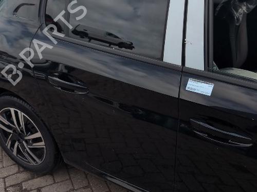 Right rear door PEUGEOT 208 II (UB_, UP_, UW_, UJ_) 1.2 PureTech 100 | BP26044026C5 