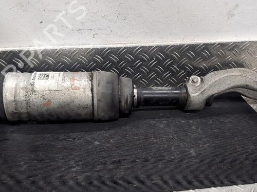 Used Left front shock absorber Left front shock absorber LAND ROVER RANGE ROVER VELAR (L560) 3.0 D300 SDV6 4x4 (300 hp) 29710246 29710246
