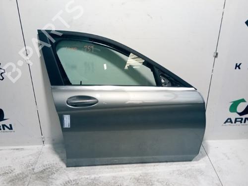 Dør højre fortil Dør højre fortil MERCEDES-BENZ C-CLASS T-Model (S205) C 200 BlueTEC / d (205.237) (136 hp) 26045933 26045933