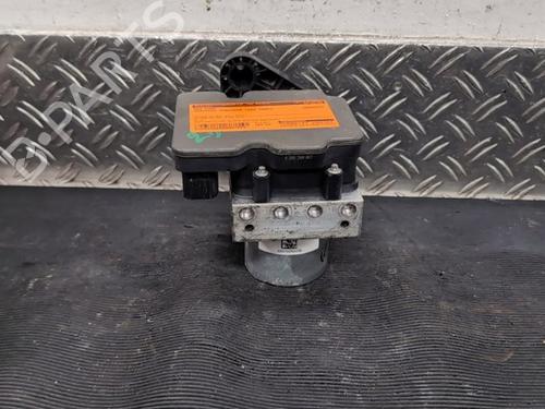 Used ABS pump ABS pump MERCEDES-BENZ SPRINTER 3,5-t Van (B907, B910) 314 CDI (910.631, 910.633) (143 hp) 34695100 34695100