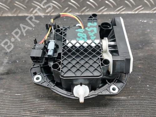 Tailgate handle VW T-ROC (A11, D11) 1.0 TSI | BP34694619C132 - Image 2